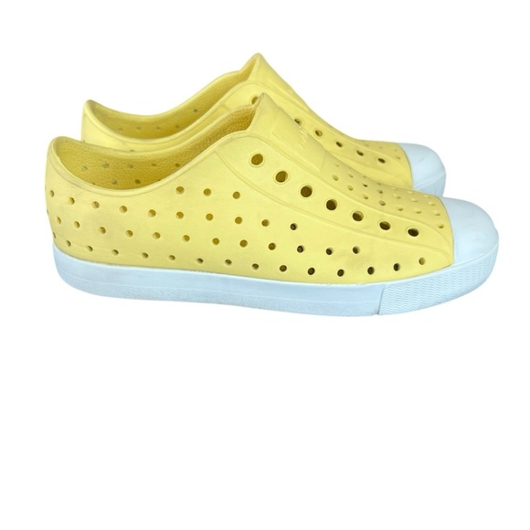 Native Jefferson Slip-On Shoes Yellow White Washable Odor Resistant J3 GUC - Picture 2 of 9